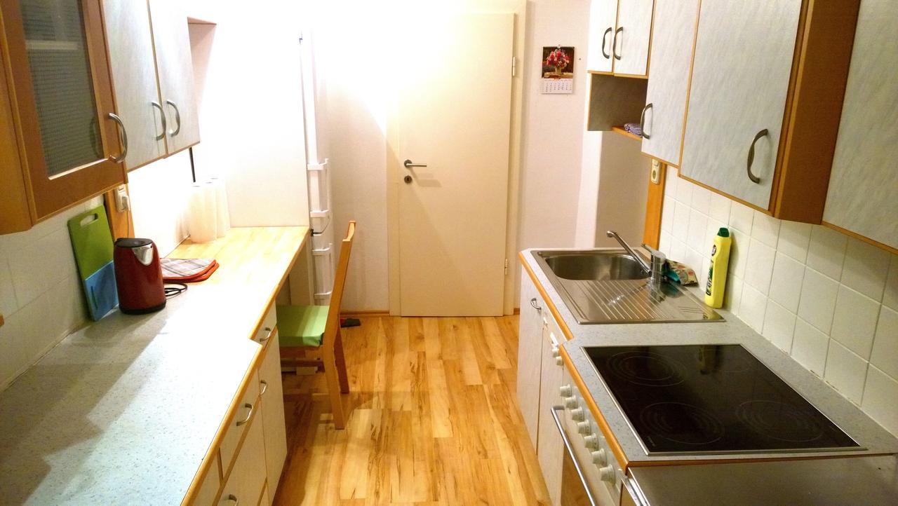 Ferienwohnung Linz LIVIA Zimmer foto